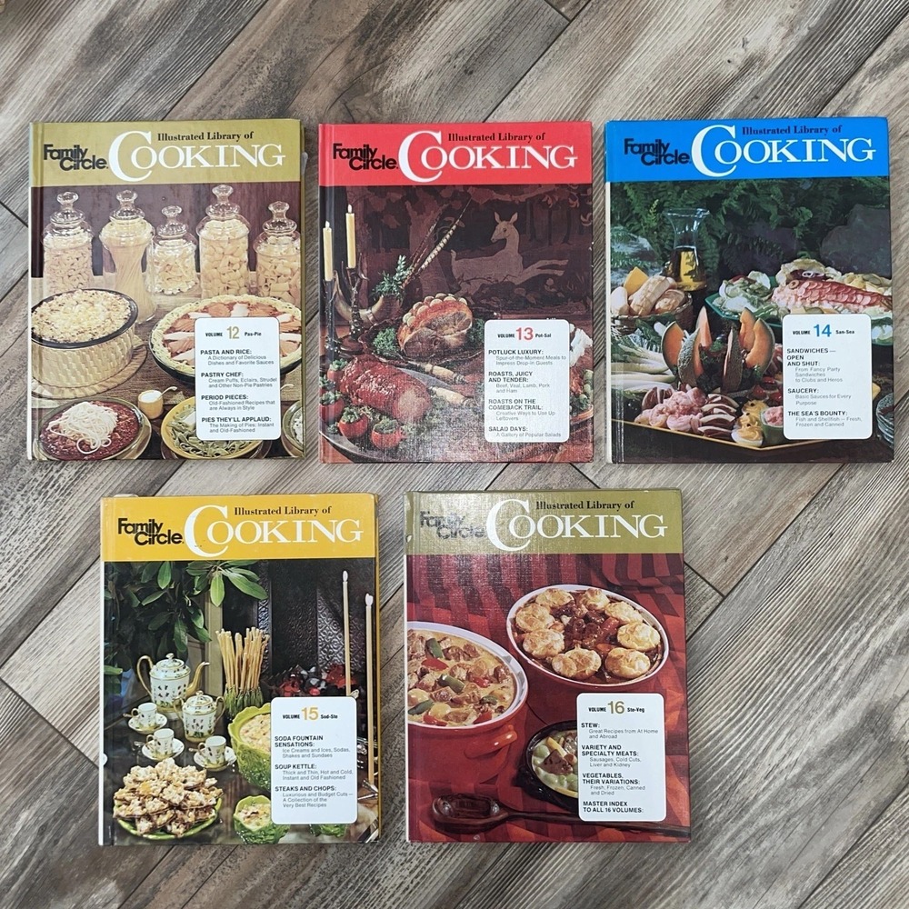 Family Circle Illustrated Library Of Cooking Volumes‎ 12-16 Set